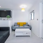 One Bedroom Apartment In The Heart Of Liverpool